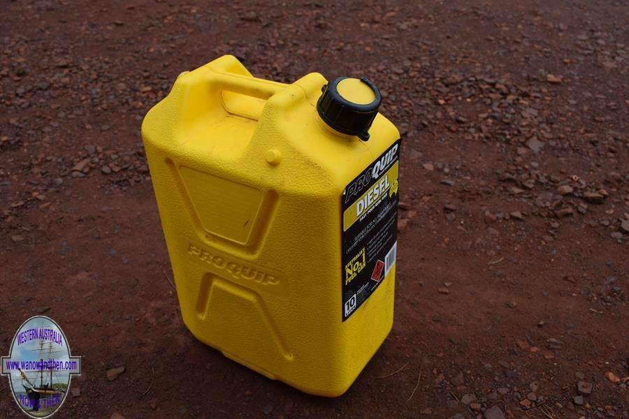 Pro Quip fuel container 